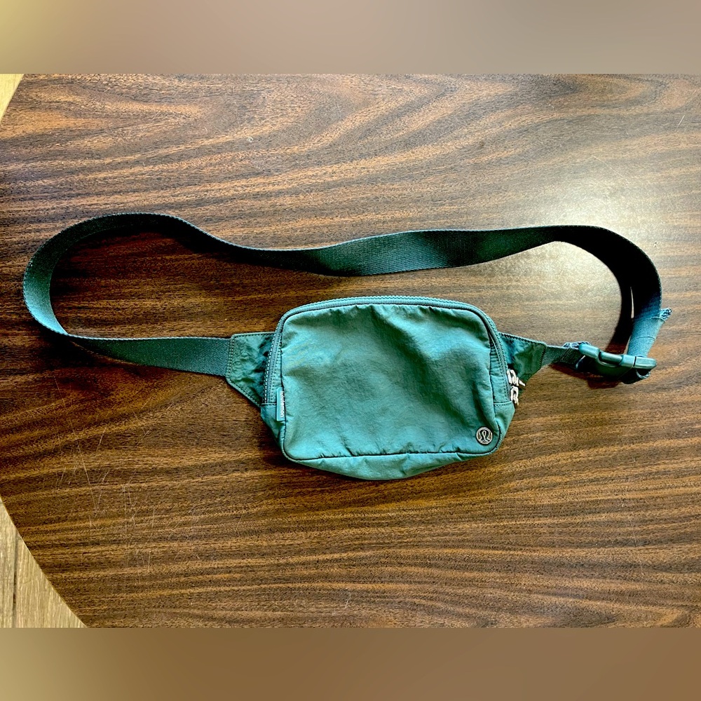 Lululemon Everywhere Belt Bag Large 2L